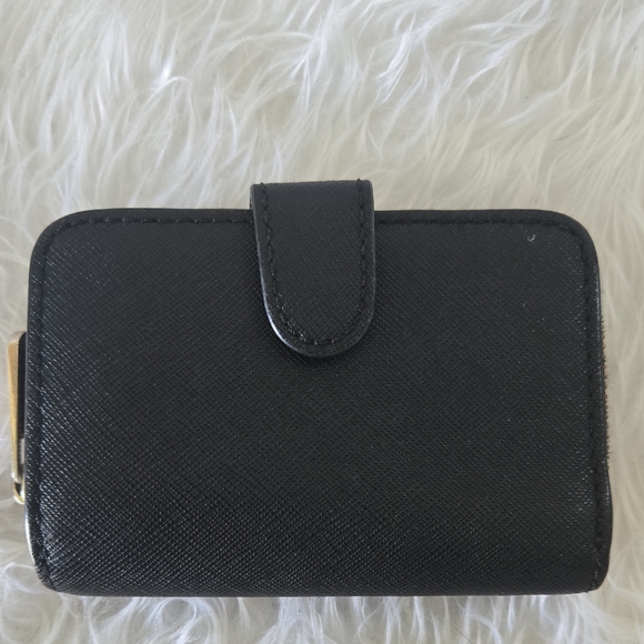 Michael Kors Black Wallet‎ - Picture 2 of 4